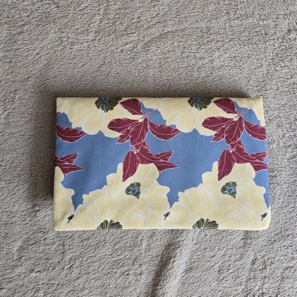 Anthropologie Rachel Pally Bloom Floral Canvas Zip Tassel Folded Clutch Handbag - Picture 3 of 10